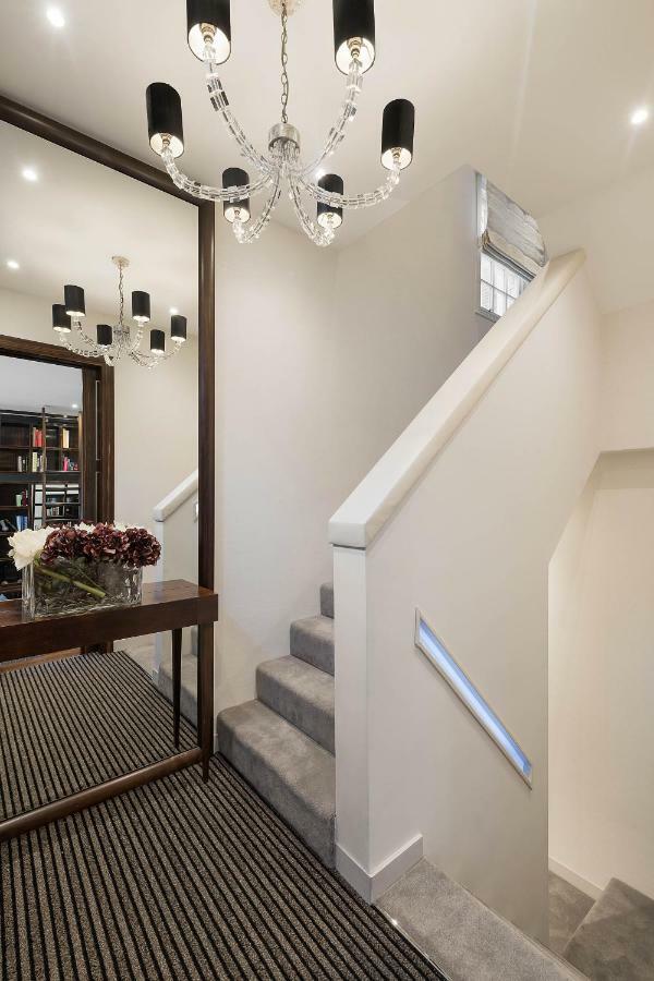 Spectacular Knightsbridge House Harrods 1 Minute Villa London Exterior photo